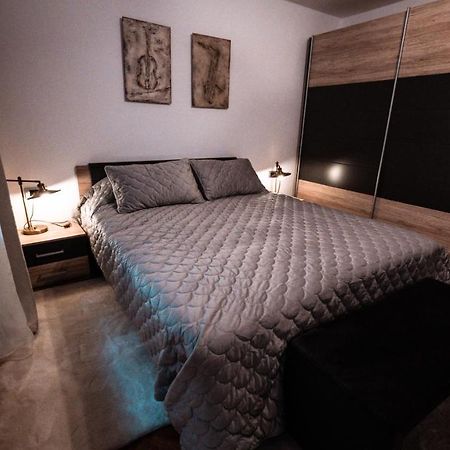 La Garcon Apartman Brassó Kültér fotó