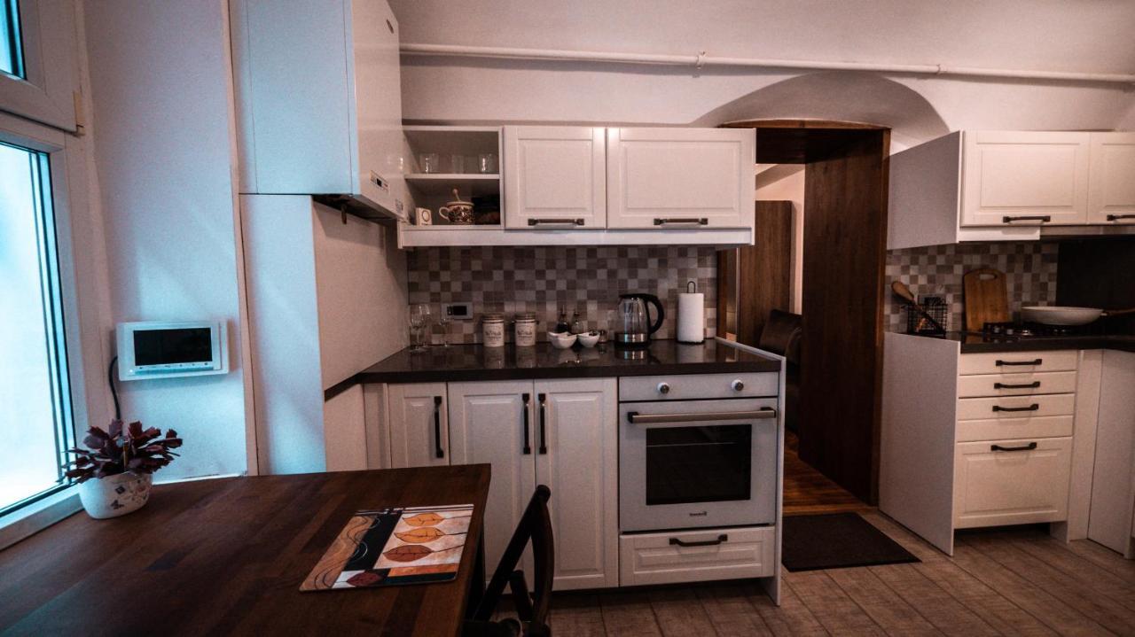 La Garcon Apartman Brassó Kültér fotó