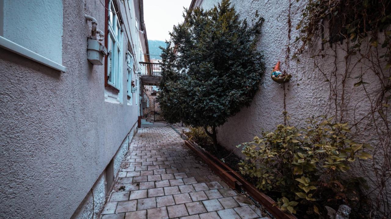 La Garcon Apartman Brassó Kültér fotó